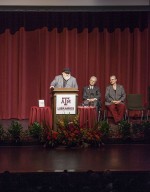 Martin presents ‘The Hobbit’