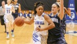 Women’s basketball cruises to road win over Xavier