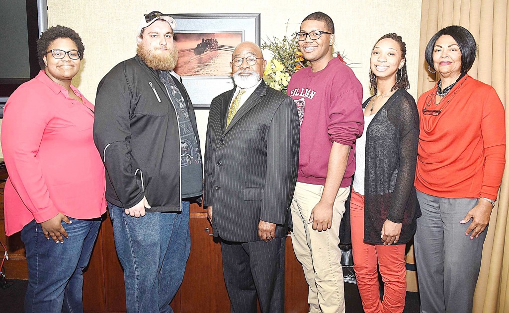 GLENN LEWIS/The Yearbook Grambling State University President Willie D. Larkin (3rd from left) congratulates the GSU Honda Campus All-Star Challenge team (quiz bowl squad). Team members include (from left) Jharrayne McKnight, John Carter, Dave Fields, Jasmine Ayatey and Charlette Favors (coach).
