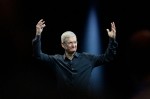 Apple shows off iOS, OS X features