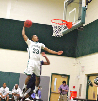 Men's basketball season is turning around