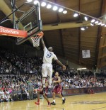 Wildcats topple Hawks in 'Holy War' by nearly 30 points
